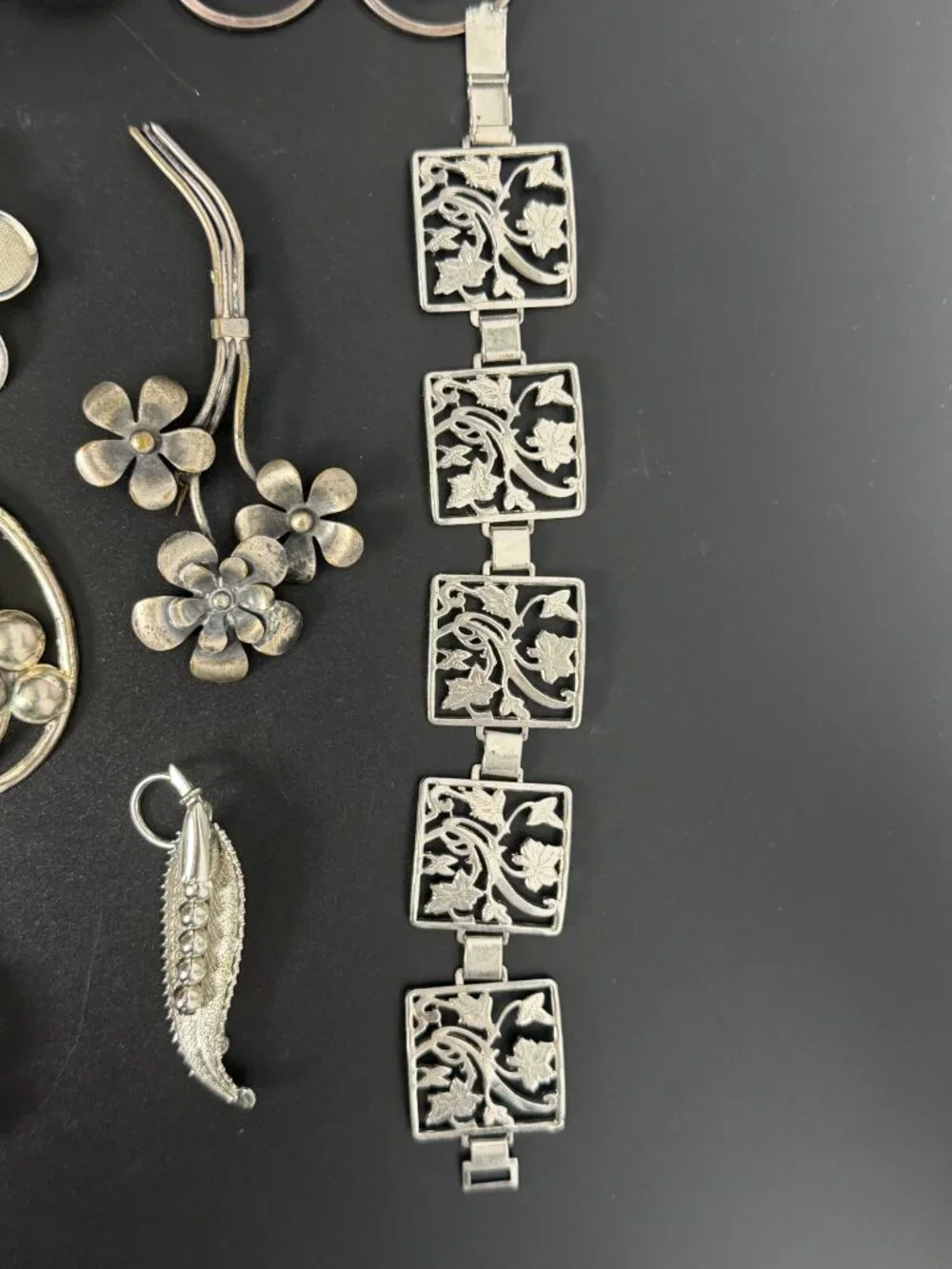 Vintage Botanical Silver Tone Mixed Lot Brooch, Earrings, Bracelet 10pc
